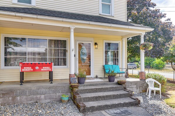 House (2 Bedrooms) | Interior