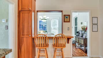 Talo (2 Bedrooms) | Sisätilat