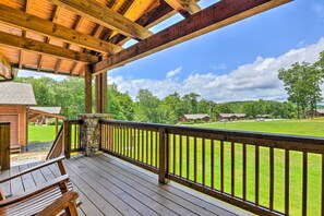 Cottage (2 Bedrooms) | Interior - Hike, Ski & More! Pet-friendly Home in Glenville (Glenville)