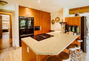 House (Multiple Bedrooms) | Interior
