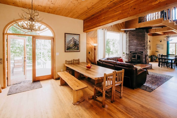 Casa (Multiple Bedrooms) | Interior