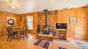 Apartment (0 Bedroom) | Front of property