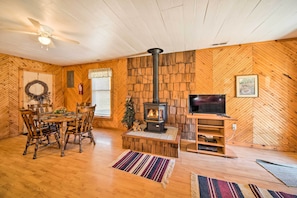 Front of property - 'the Burgundy Cabin' Iowa Retreat: Pond & Fire Pit (Bellevue)