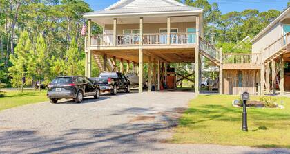Dauphin Island Escape Near Beach & Bike Path!