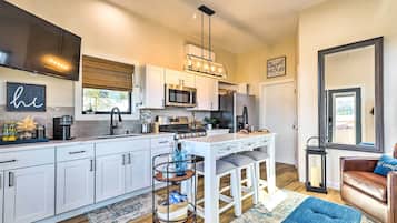 House (1 Bedroom) | Interior