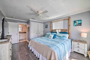 Apartment (2 Bedrooms) | Interior - Ocean-view Condo w/ Pool Access in Port Aransas! (Port Aransas)