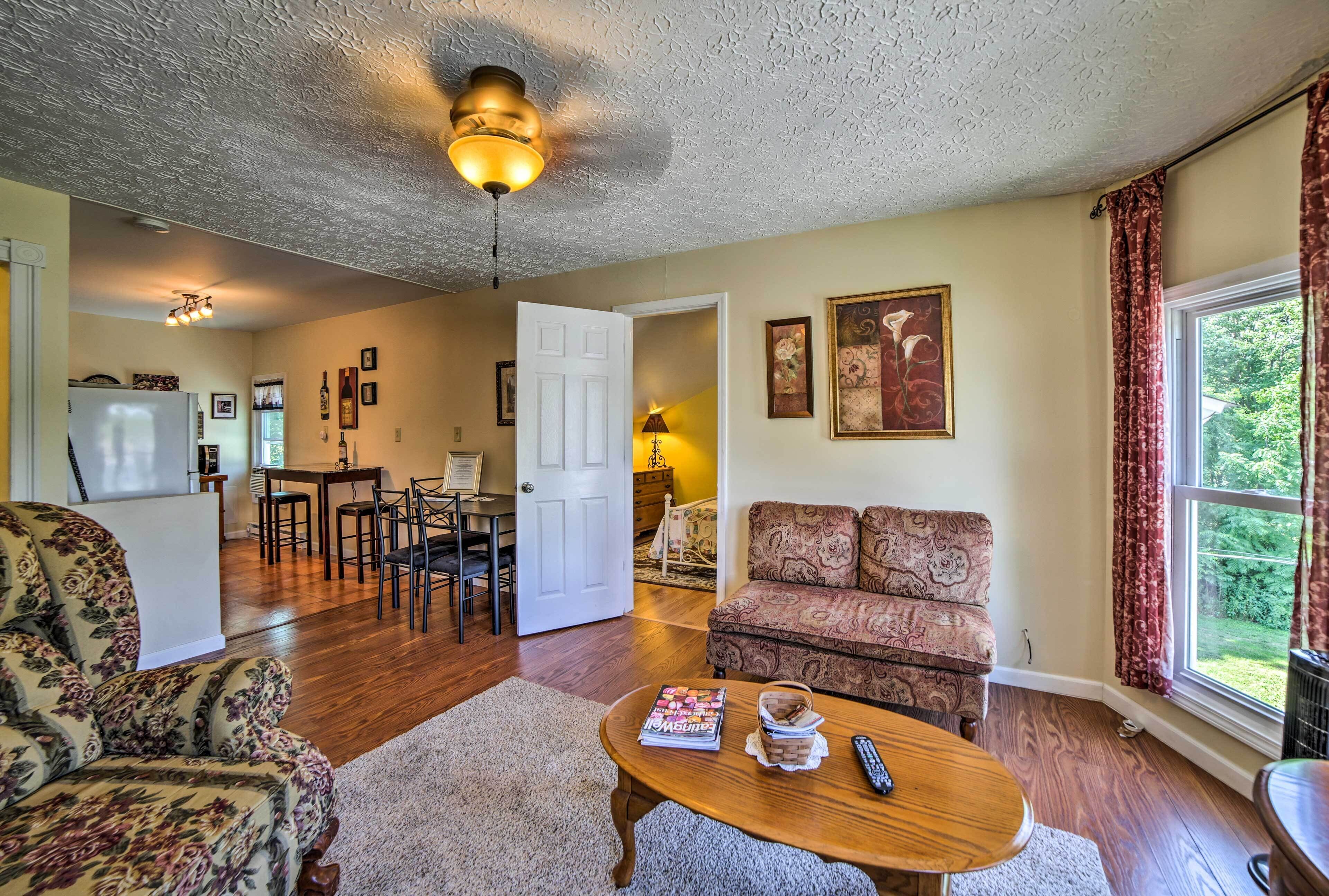 Apartment (2 Bedrooms) | Front of property