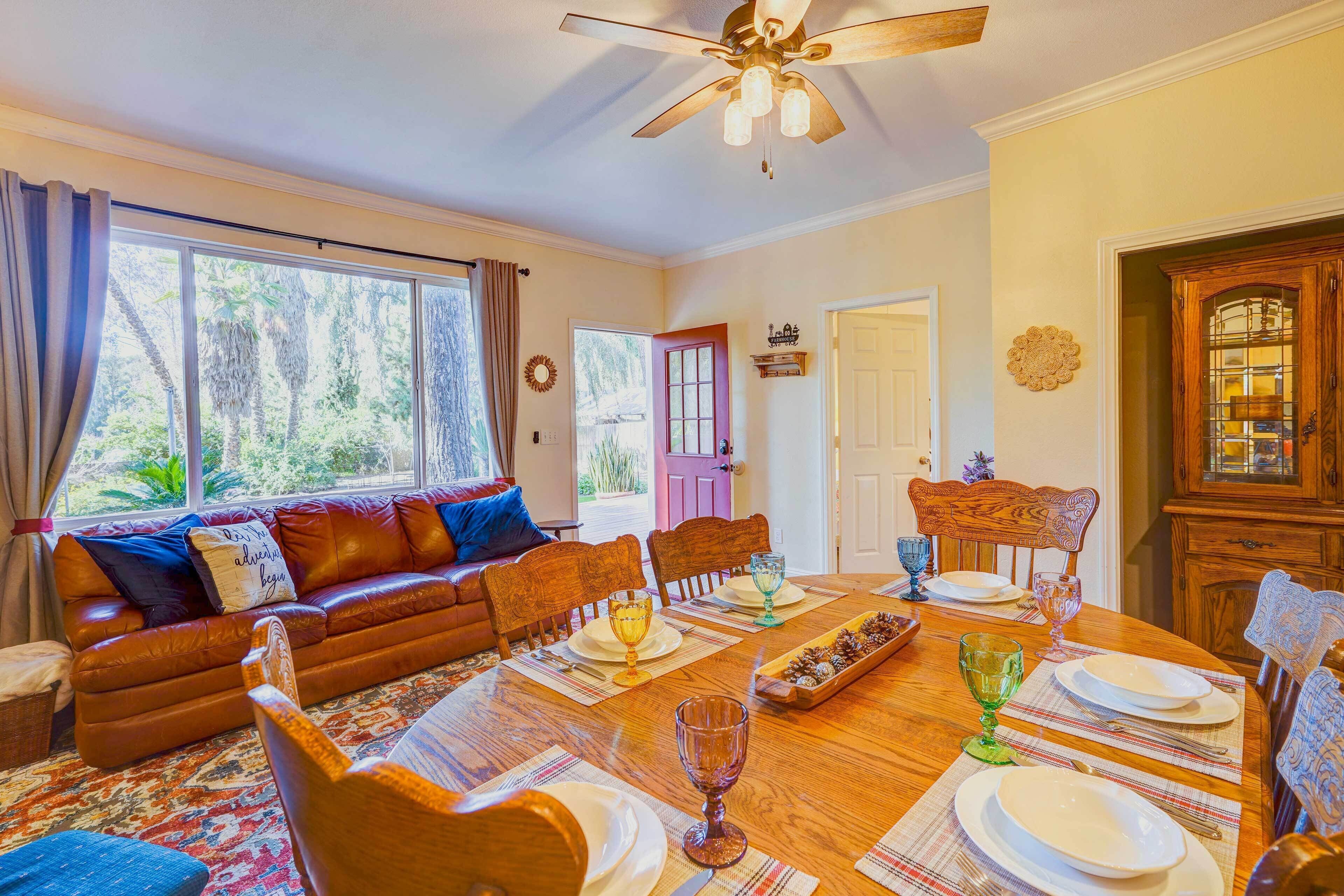 Fallbrook Vacation Rental: 3 Mi to Wineries!
