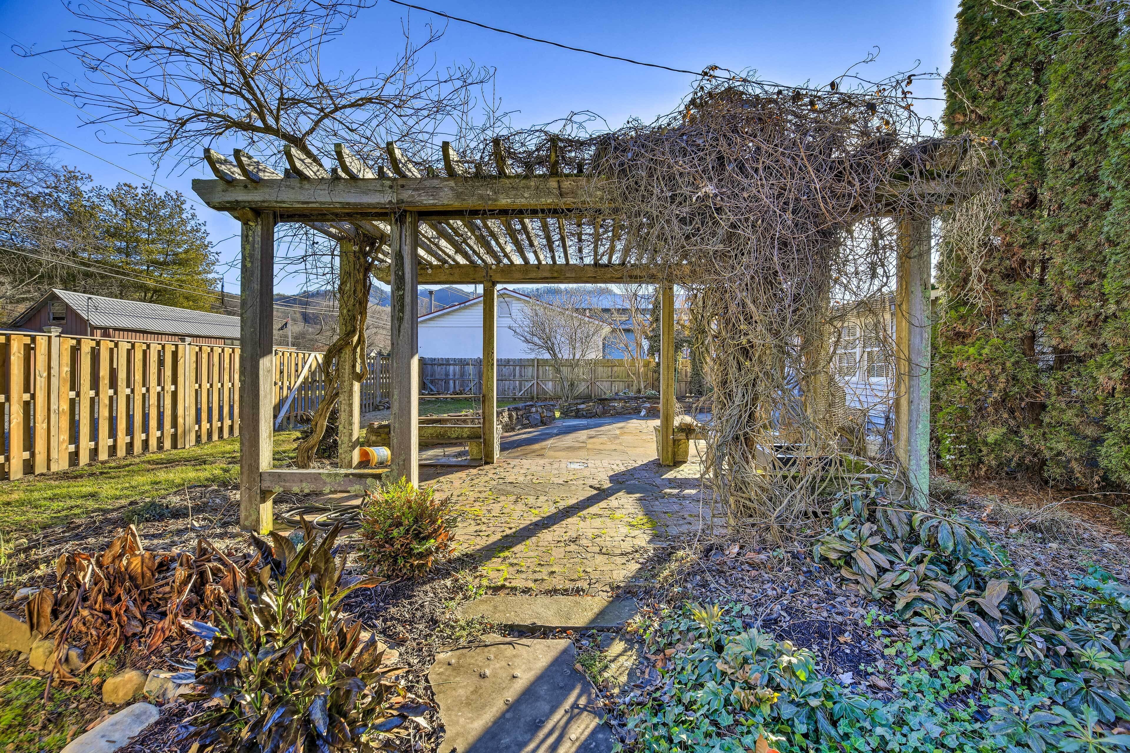 Damascus Vacation Rental on Creeper Trail