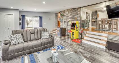 Waterfront Wallkill Duplex Home w/ Fire Pits!