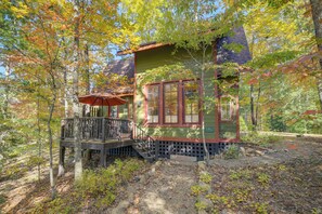 Cottage (1 Bedroom) | Interior - WNC French Broad Riverwalk Retreat w/ Wifi (Hot Springs)