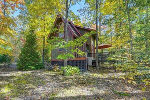 Cottage (1 Bedroom) | Interior - WNC French Broad Riverwalk Retreat w/ Wifi (Hot Springs)