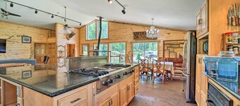 Direct Hiking Access: Riverfront Dolores Home!