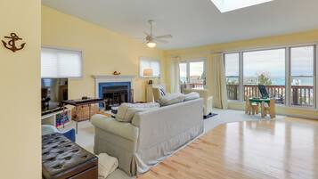 Cottage (4 Bedrooms) | Interior