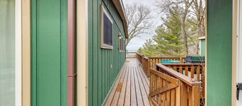 Family Friendly Mears Cottage - Walk to the Beach!