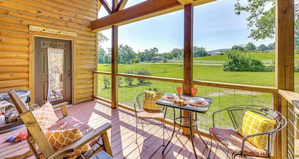 3 Mi to Lake Hamilton: 'tree Top Cabin'