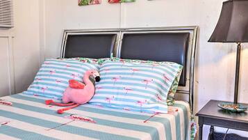 Apartment (0 Bedroom) | Interior