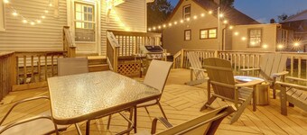 Cozy Westmont Home: Walk to Metra Station!