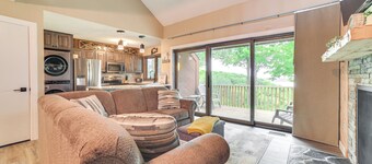 Bellaire Ski Condo: 1 Mi to Summit Mountain!