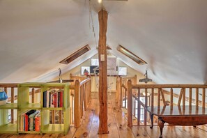House (2 Bedrooms) | Interior - Catskills Cabin Near Ashokan Reservoir (Olivebridge)
