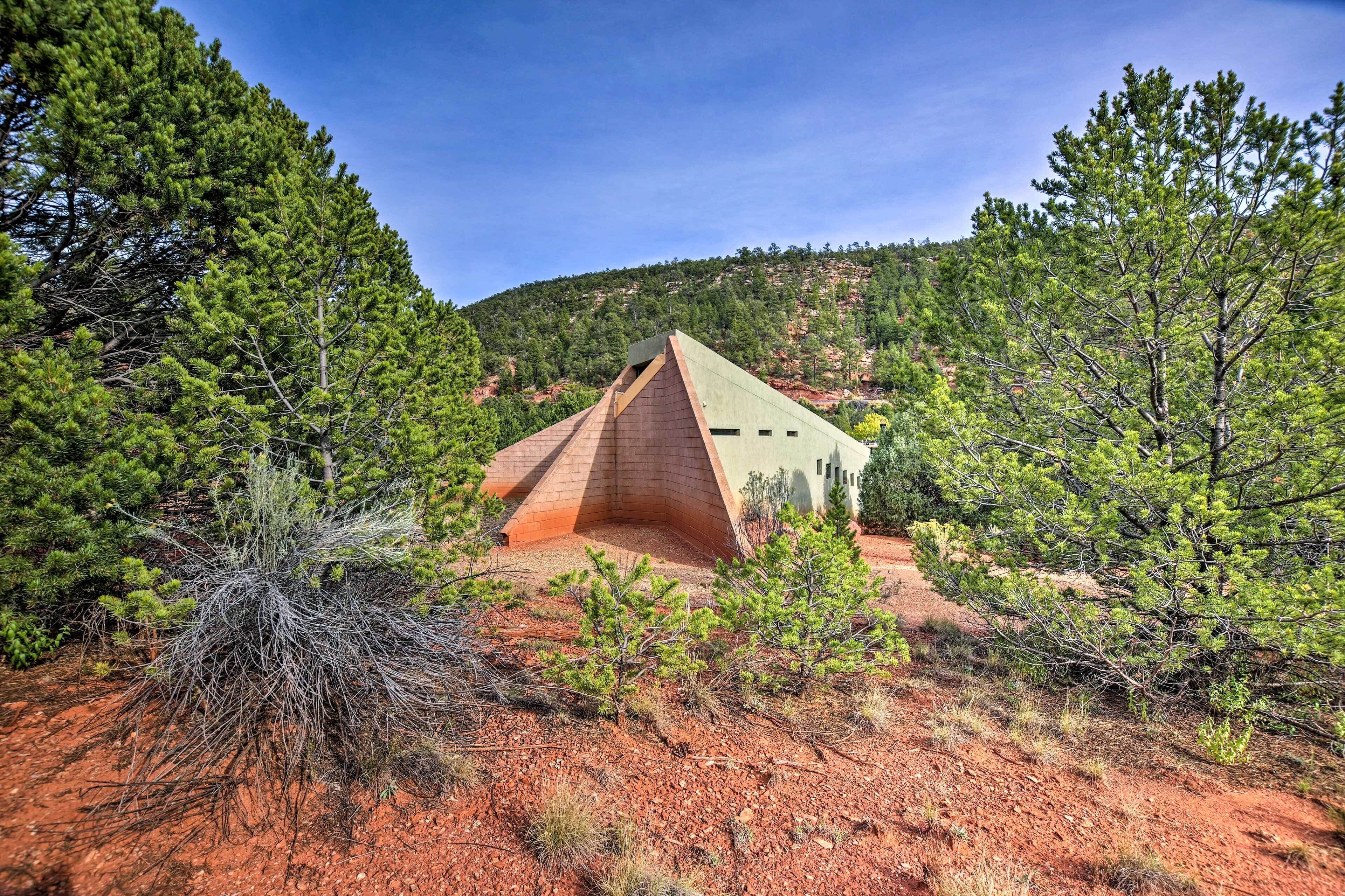 Geometric Glorieta Studio on 11 Picturesque Acres!