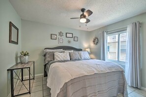 Apartment (2 Bedrooms) | Interior - Gulf Shores Condo w/ Pool & Grill: Walk to Beach! (Gulf Shores)