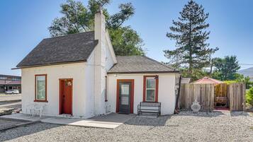 House (2 Bedrooms) | Front of property