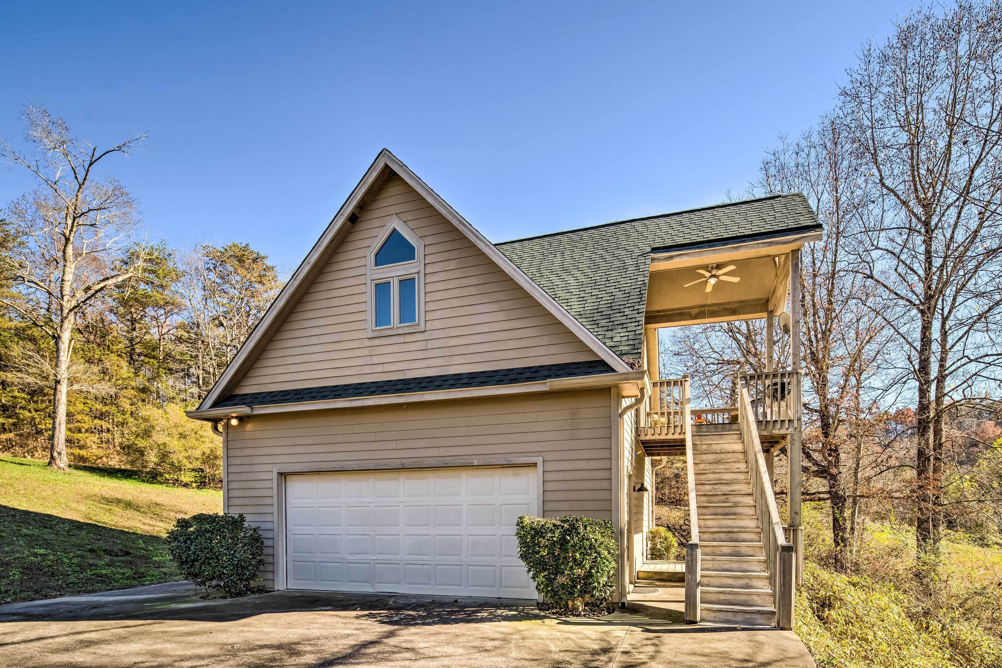 Lake Lure Cabin w/ Furnished Deck & Mtn Views