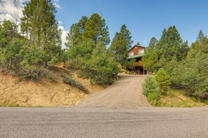House (4 Bedrooms) | Interior - Alton Cabin w/ Deck ~ 2 Mi to Dixie Nat'l Forest! (Duck Creek Village)
