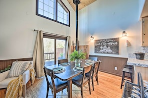 House (2 Bedrooms) | Interior