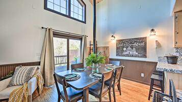 Rumah (2 Bedrooms) | Interior