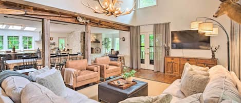 House (6 Bedrooms) | Front of property