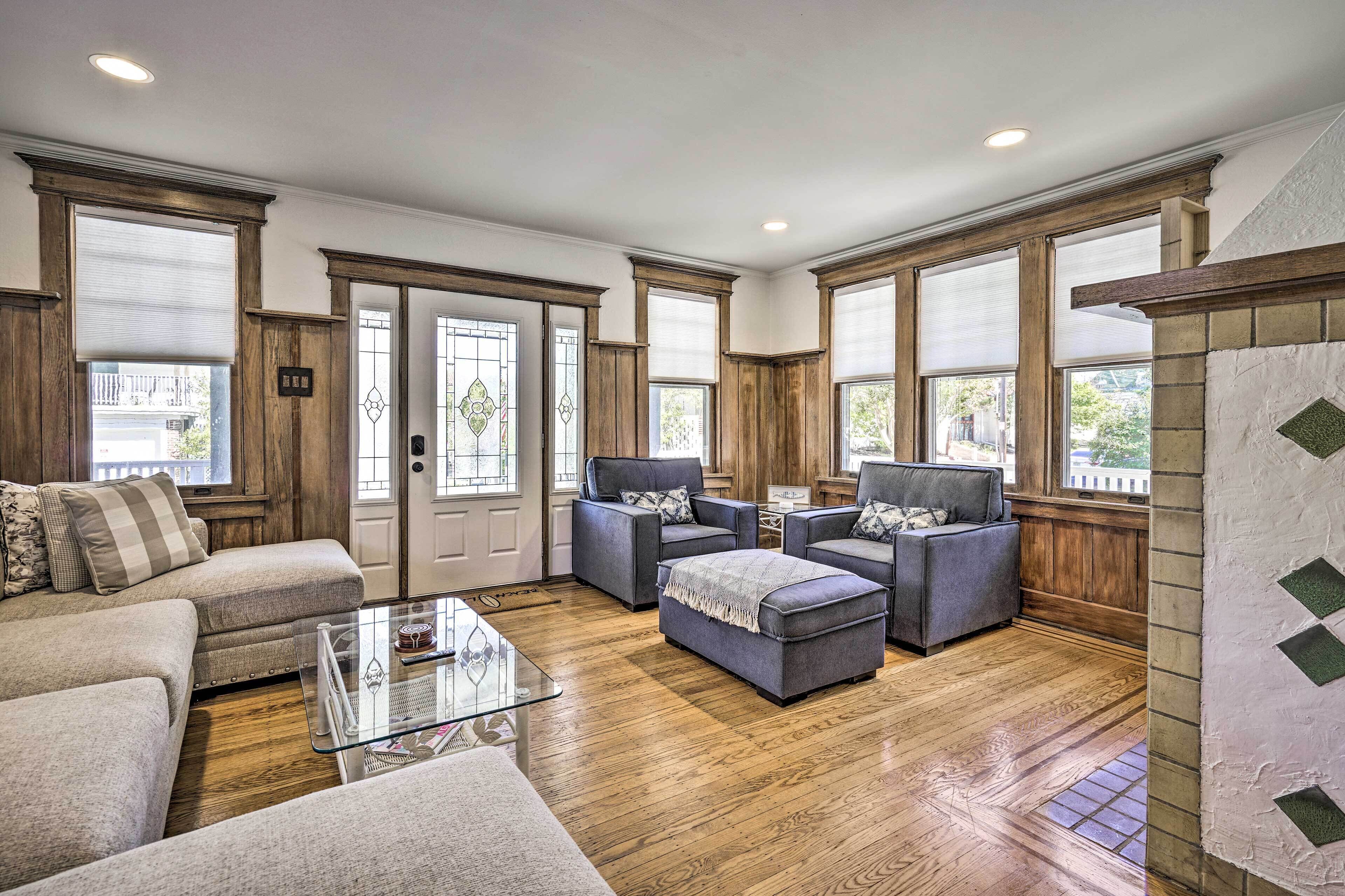 Idyllic Atlantic City Home - 1 Block to Beach