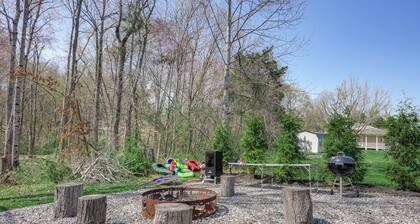 Near Lake Anna: Gem w/ Saltwater Pool & Arcade!