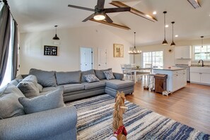 House (5 Bedrooms) | Bahagian dalam