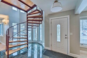 Interior - Lakefront Genoa City Home w/ Private Beach (Genoa City)