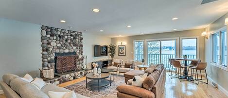 Casa (Multiple Bedrooms) | Interior