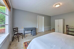 Apartment (1 Bedroom) | Interior