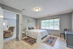 Apartment (1 Bedroom) | Interior