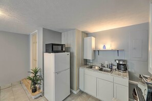 Apartment (1 Bedroom) | Interior