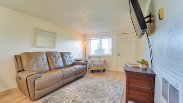 Rumah (2 Bedrooms) | Interior