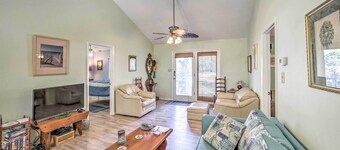 Oak Island Home w/ Yard < 1 Mi to the Beach!