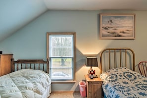 House (5 Bedrooms) | Interior - Wilderness Retreat & Cross-country Ski Center! (Le Roy)