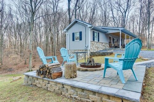 Peaceful & Secluded Knoxville Retreat w/ Deck