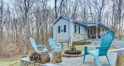 Peaceful & Secluded Knoxville Retreat w/ Deck