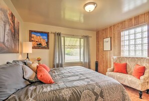 Interior - Panguitch Home w/ Patio ~ 24 Mi to Bryce Canyon (Panguitch)