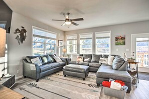 House (3 Bedrooms) | Interior