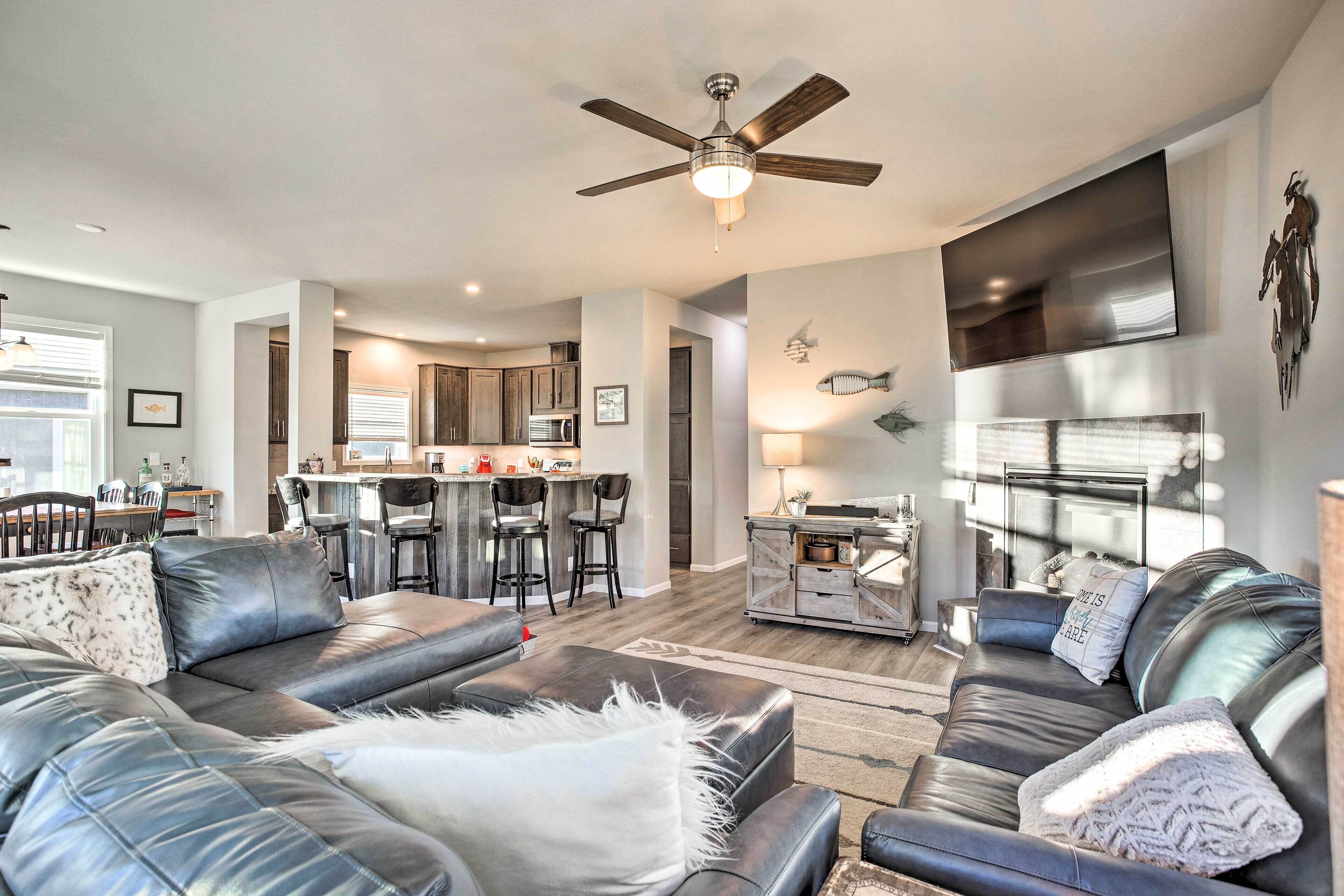 House (3 Bedrooms) | Interior