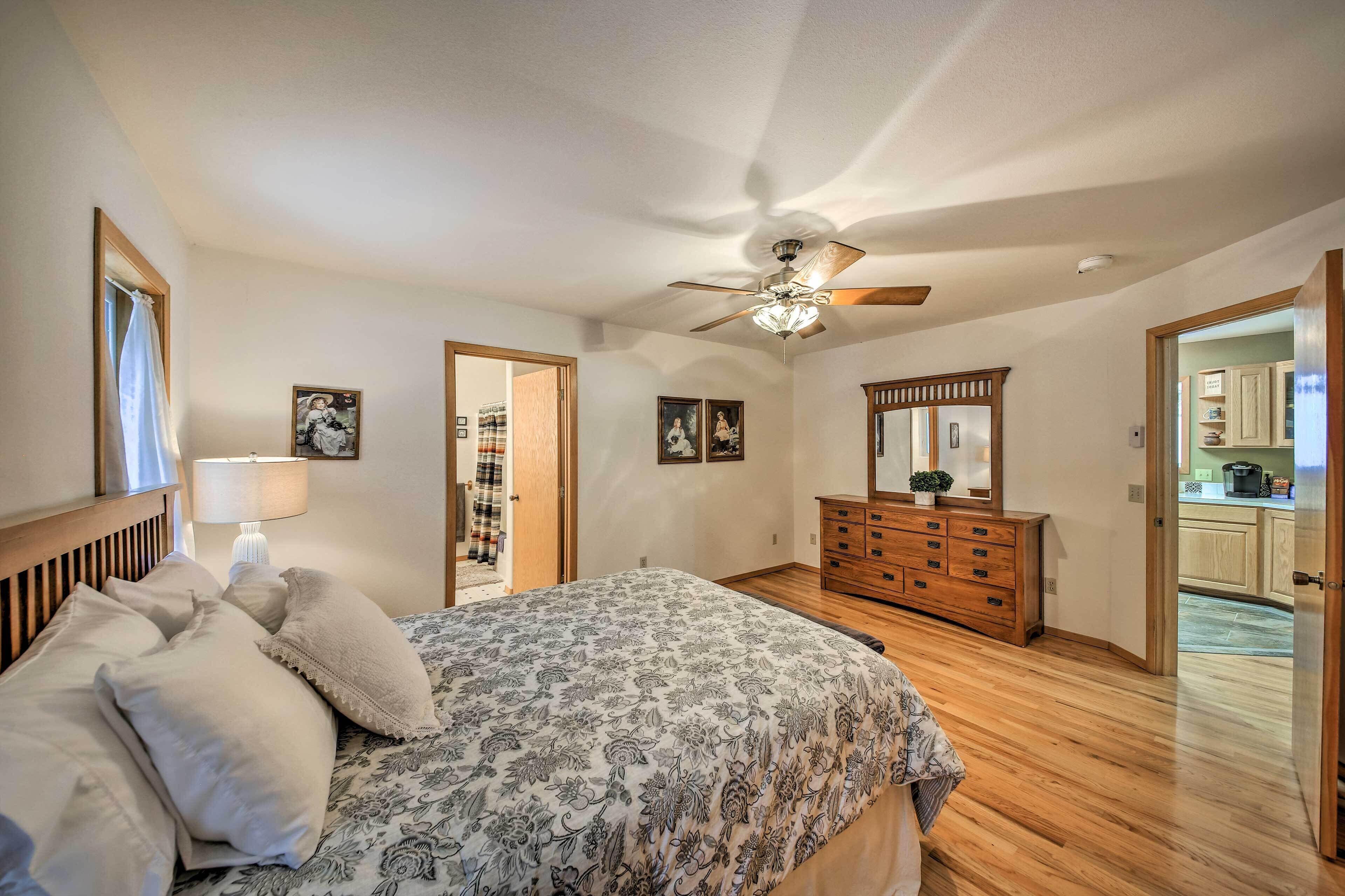 Montana Home on 5 Acres: Near Lake Koocanusa!