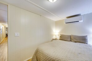 House (3 Bedrooms) | Interior - Lush Garfield Cabin w/ Community Pool & Lake! (Garfield)